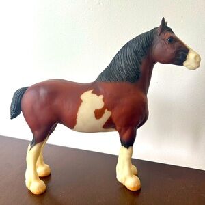 Clydesdale mare Breyer horse. Shelf condition.